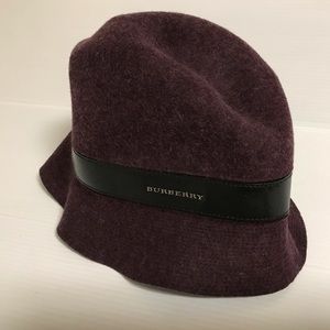Burberry hat